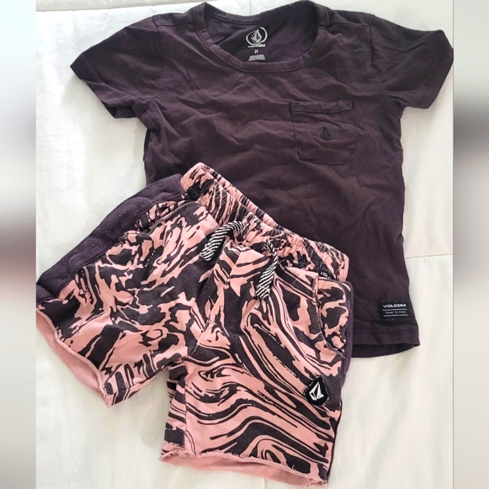 Volcom short set